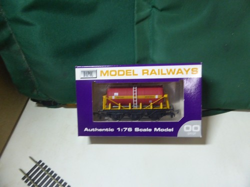 Dapol satlink tanker - satlink, wagon
