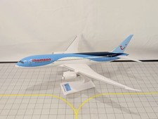 THOMSON AIRWAYS (TUI) Boeing 787-8 Dreamliner Model 1:200 Scale Premier Planes