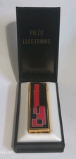 Beautiful Vintage Piezo Electronic Lighter (Boxed)