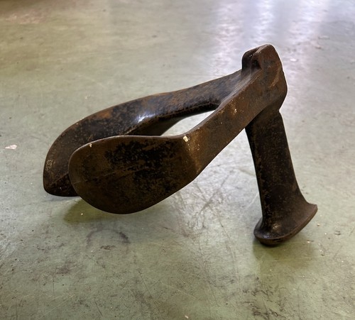 Antique cast iron - iron, cobblers