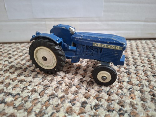 Dinky leyland tractor 308 - leyland,