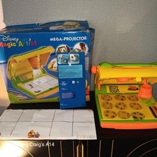 Winnie The Pooh Disney Vintage Magic Artist MEGA-PROJECTOR WORKING With Box ?