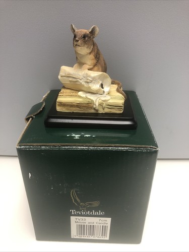 Teviotdale mouse and candle - and,