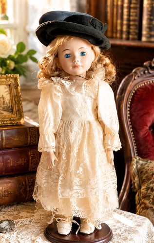 Vintage collector doll - vintage,