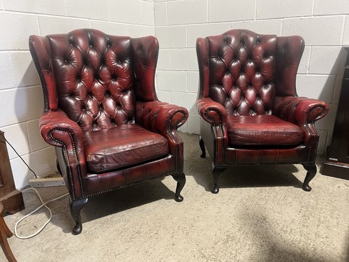 Pair chesterfield wing - pair,