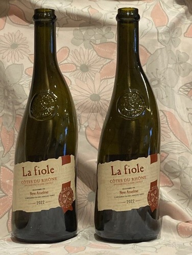Empty heavy brown wine - 2,