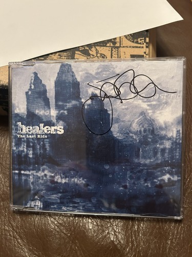 Johnny marr signed - johnny,