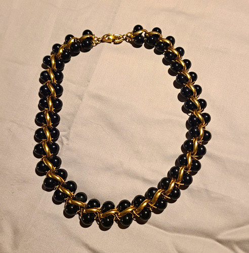 Monet signed gold tone chain - signed,