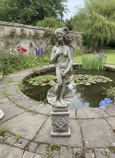 Birth of Venus garden statue