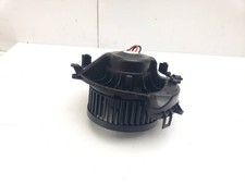 VOLKSWAGEN PASSAT B8 2016 HEATER BLOWER FAN MOTOR 3Q2819021A