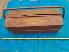 Roebuck Toolbox  (slightly