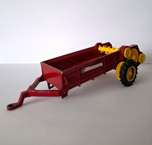 Britains farm implements - britains,