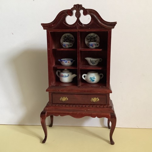 Scale georgian style - 1:12,