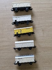 Marklin HO 5 x Box Vans Used And Unboxed.