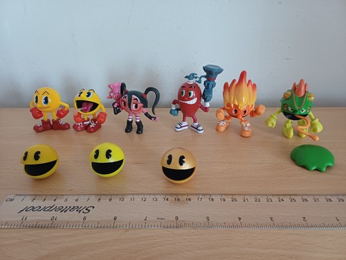 Pac man collectibles bundle - man,
