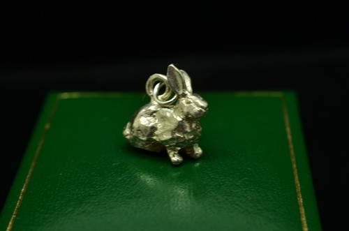 925 sterling silver - 925,