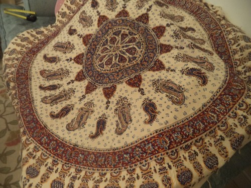 New round table - round,