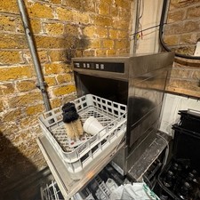 Hobart EcoMax G404W Glass Washer + Free Stand