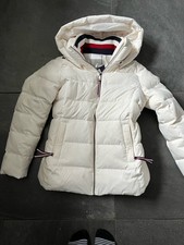 Tommy Hilfiger Jeans . Modern