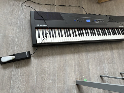 Alesis recital pro key - alesis,