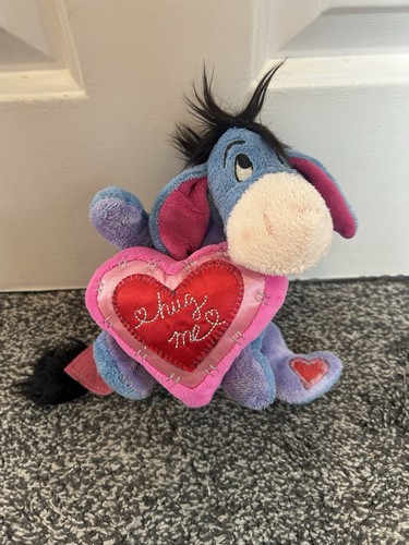 Disney store exclusive eeyore - disney,