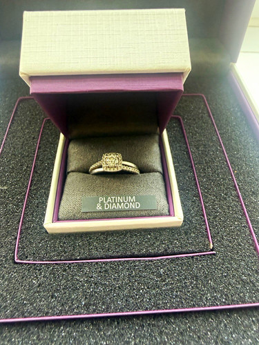 Beaverbrooks platinum halo - beaverbrooks,