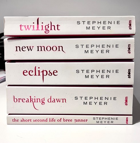 The twilight saga stephenie - saga, by