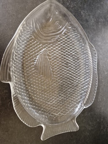 Vintage clear glass fish - glass,