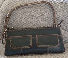 KENNETH COLE REACTION SMALL