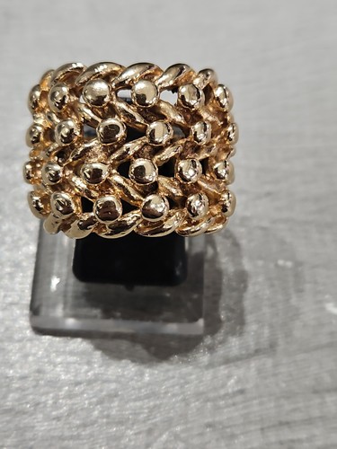 9ct yellow gold row - 4, keeper