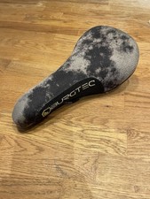 Burgtec Cloud Boost Saddle
