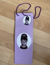 Audrey Hepburn Cat wine bottle