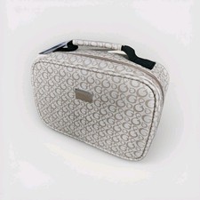 Genuine Guess Womens Make Up