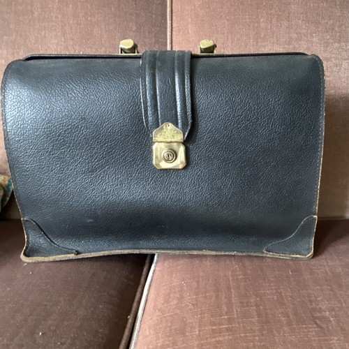 Vintage black leather - black,
