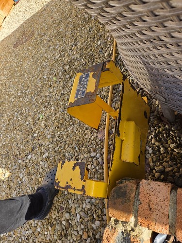 The tractor safe wheel clamp - the,