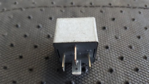 Volkswagen passat 2008 relay - volkswagen,