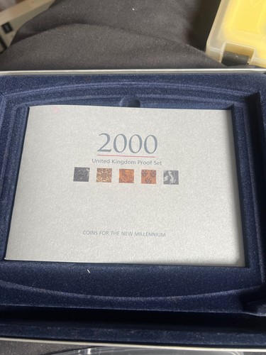 Royal mint 2000 - 2000, new
