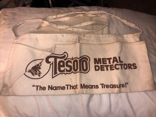 Vintage tesoro metal detector - metal,