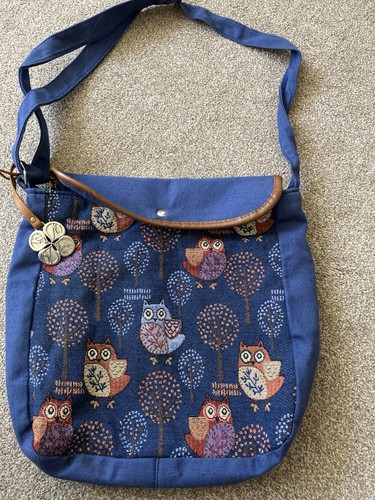 Deep blue canvas - blue,
