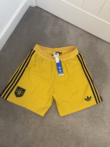 Mens adidas football shorts