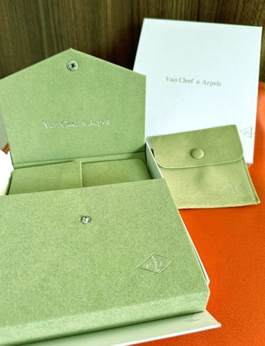 Van cleef arpels accessories - van,