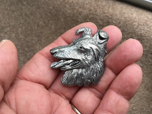 Collie dog head pewter pin - dog,