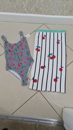 Primark bundle cherry pattern - bundle,