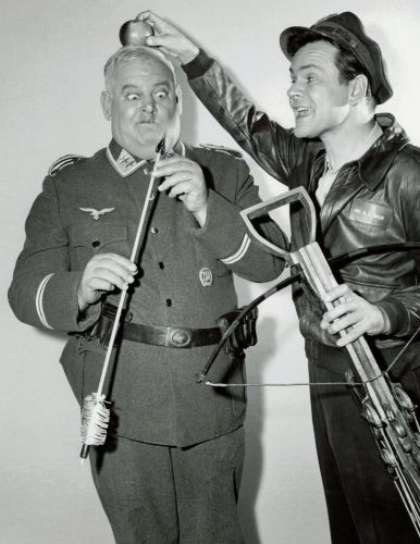 Hogan heroes unsigned - heroes, photo