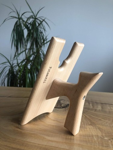 Futamotti lid holder - holder,