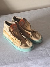 Rare VANS Gorilla Biscuits Hi Top Trainers . Size 5.5. See Description.