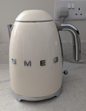 Smeg Cream Retro Style