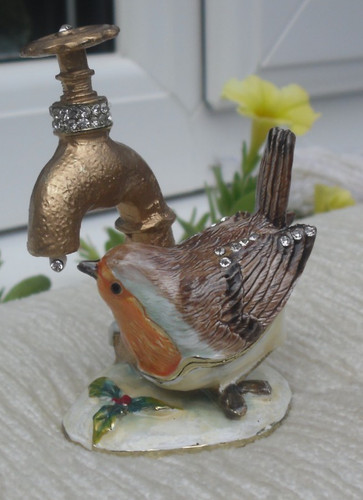 Lovely jeweled enamel - lovely,