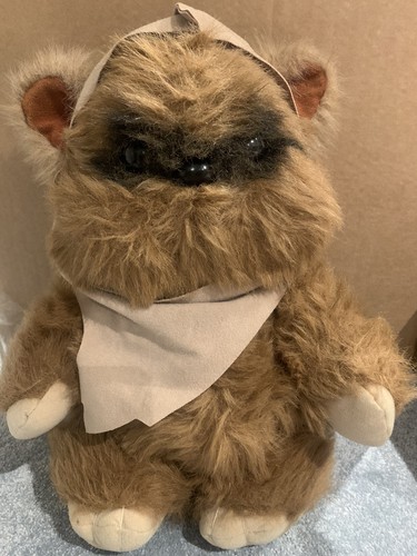 Star wars plush ewok - star,