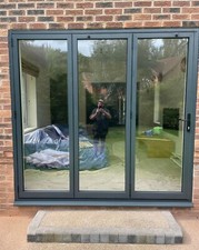 Aliminium bifold door fold - bifold,